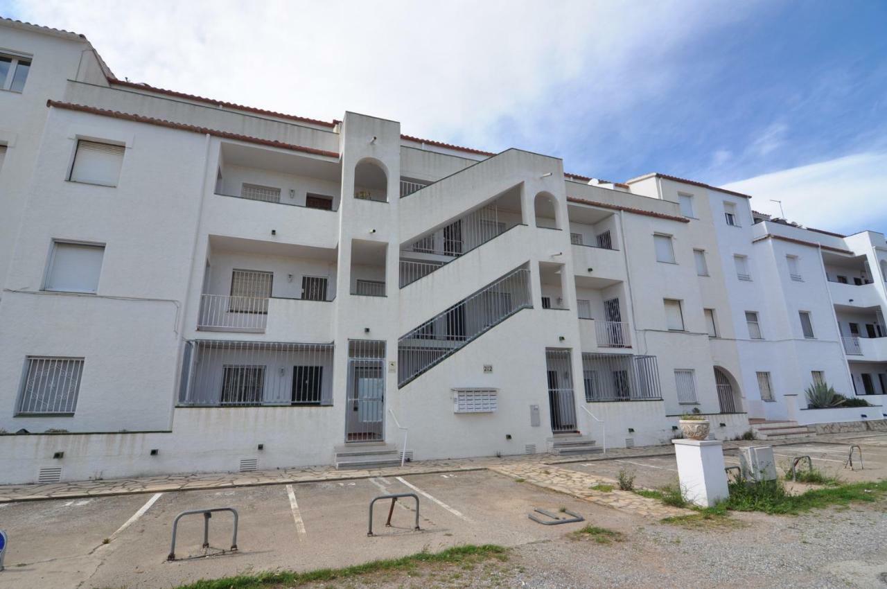 Rnet - Empuriabrava Valira Apartment Exterior photo